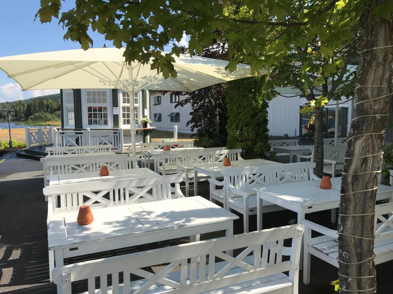 Tyrifjord Hotell Vikersund Екстер'єр фото